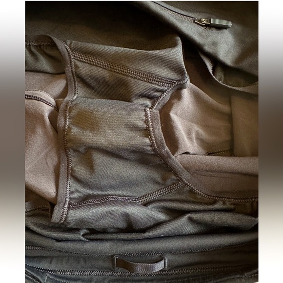 Lululemon Black Speed Up Short 2.5” Running - Picture 10 of 12